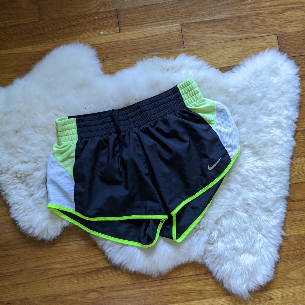 ‼️5/$20: Nike Dri-Fit shorts